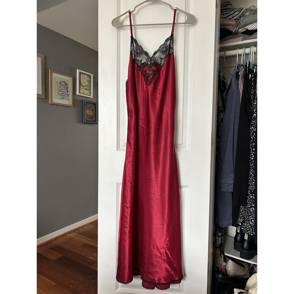 Vintage Vanity Fair Long Red Satin Nightgown Black Lace Size Medium Made In USA